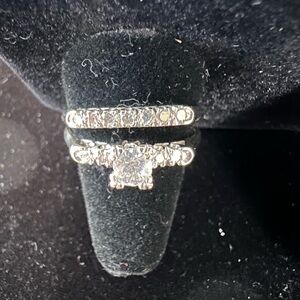 Elegant 14k White gold Ring Set